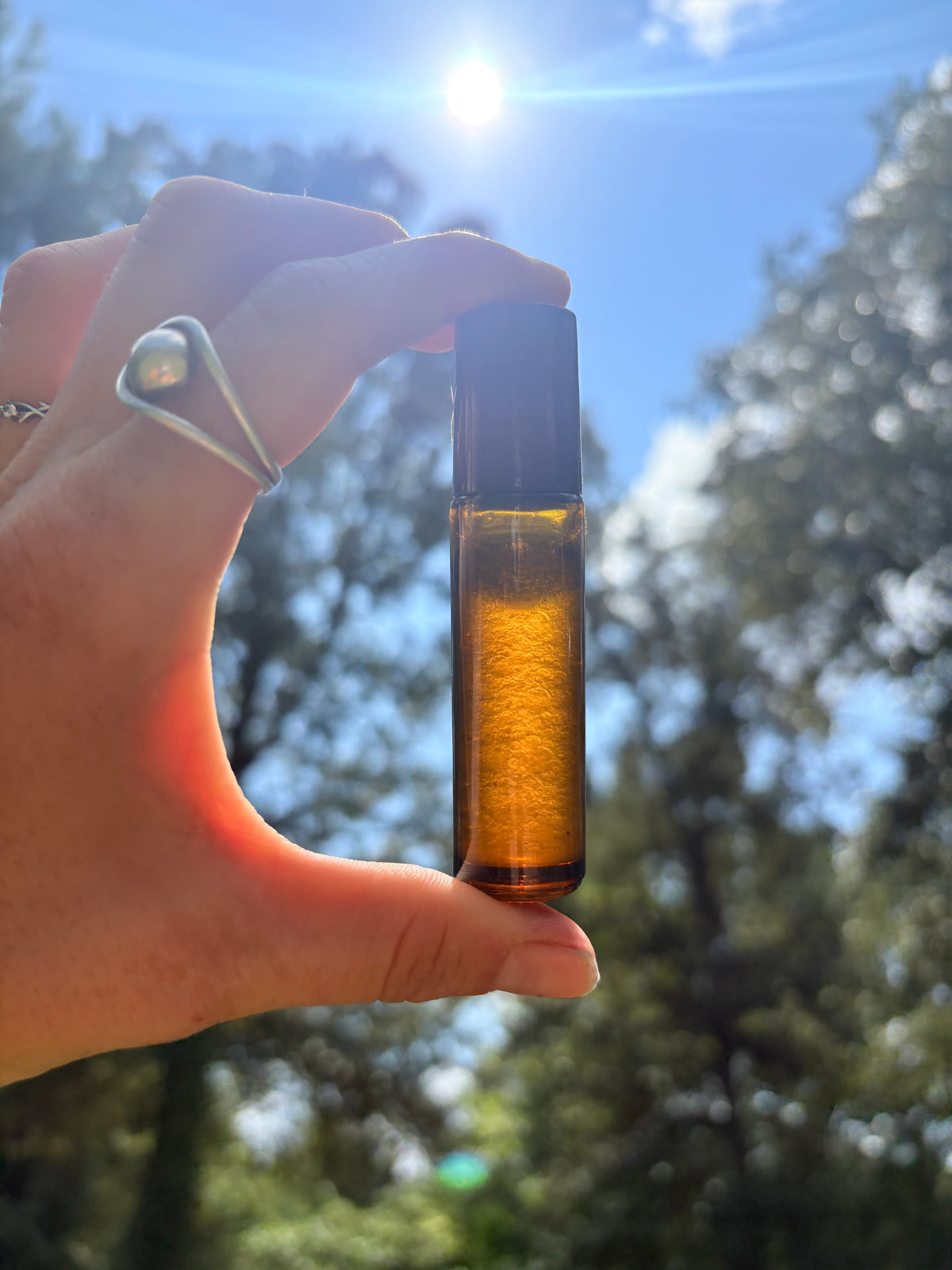 Bee Gone Face Roller